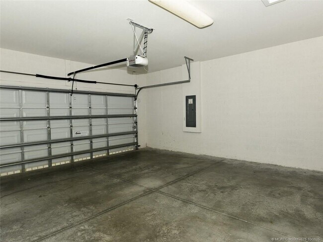 Building Photo - 4514 NW King Ct