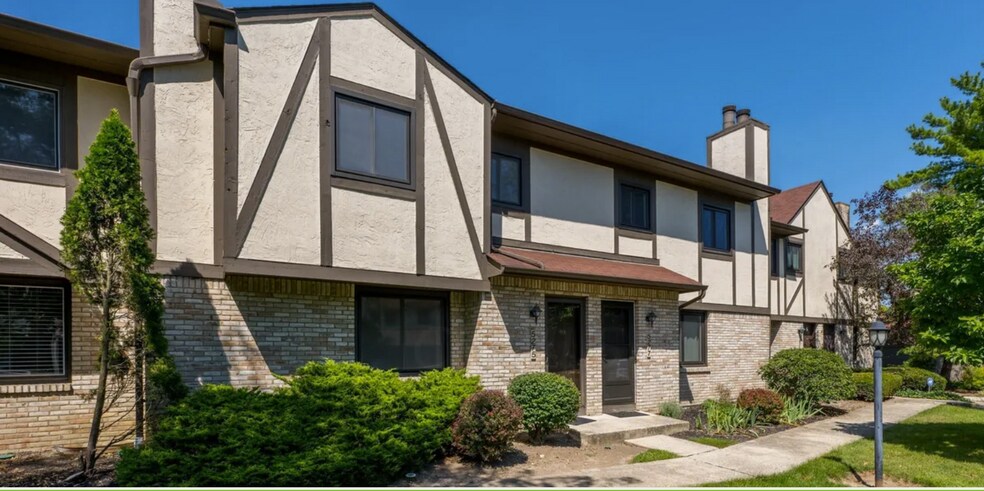 Building Photo - 5275 Timberline Rd