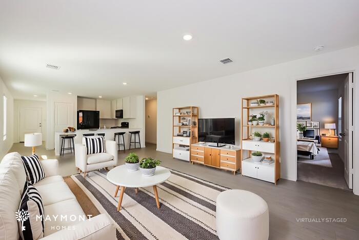 Building Photo - 3020 Burmese St