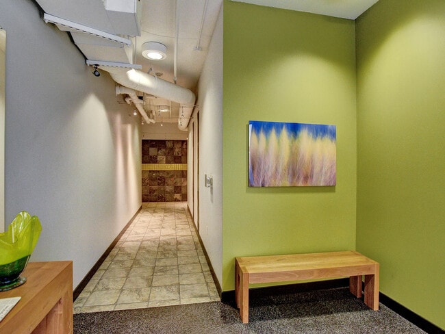 Building Photo - 1125 NW 9th Ave