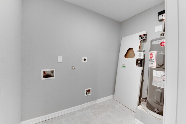 Building Photo - 11215 Munn St