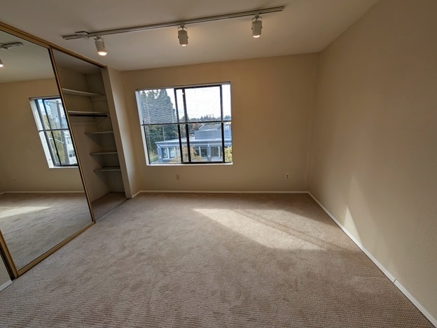 2nd Bedroom / Office - 7850 E Green Lake Dr N