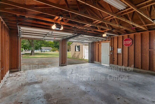 Building Photo - 4402 Saunders Ave