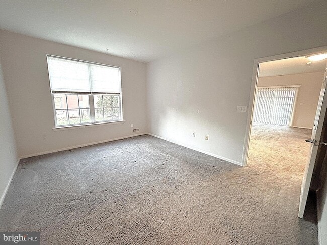 Building Photo - 417 Highland Ests