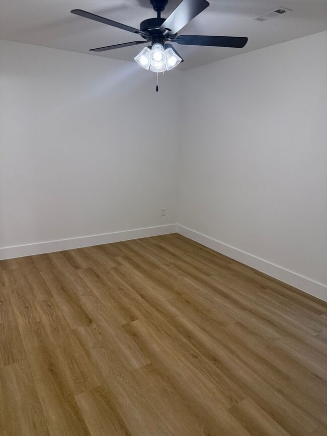 Building Photo - ***5034 Moose Hollow Terrace***