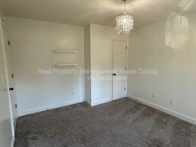 Building Photo - 3421 Kistler Ct