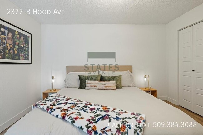 Building Photo - 2377 Hood Ave