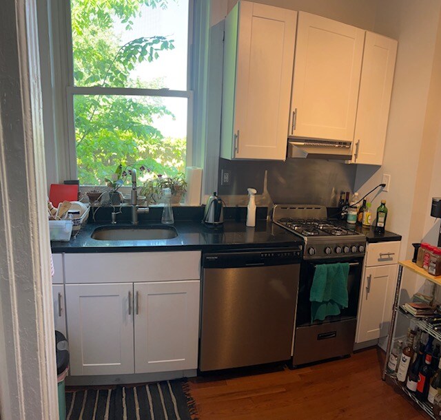 Building Photo - 544 Madison Ave