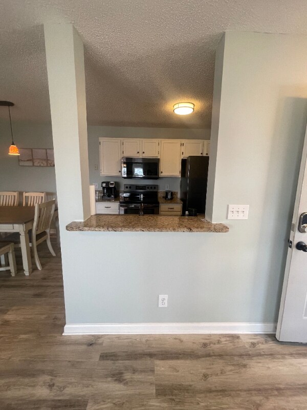 Building Photo - 2266 Huntingdon Dr