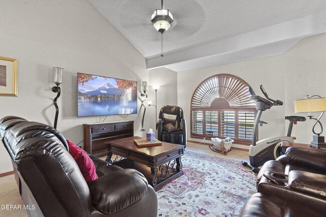Building Photo - 851 Dulce Tierra Dr
