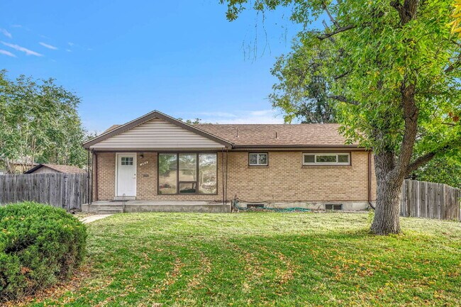 Primary Photo - $2,595, 3-bed, 2-bath located in Denver.