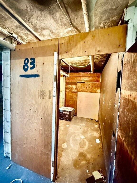 Building Photo - 42 Newman Rd