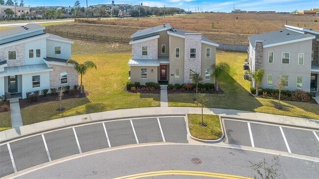 Building Photo - 9084 Sommerset Hills Dr