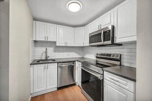 Building Photo - 56 Burgundy Hill Ln