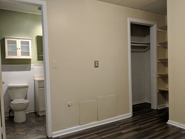 Building Photo - Charming 1BR Apartment in Budd Lake