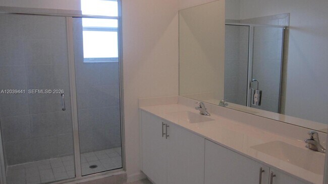 Building Photo - 16225 SW 288th Terrace