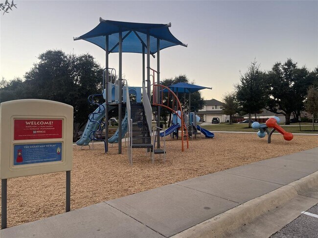 Building Photo - 308 Somerville St