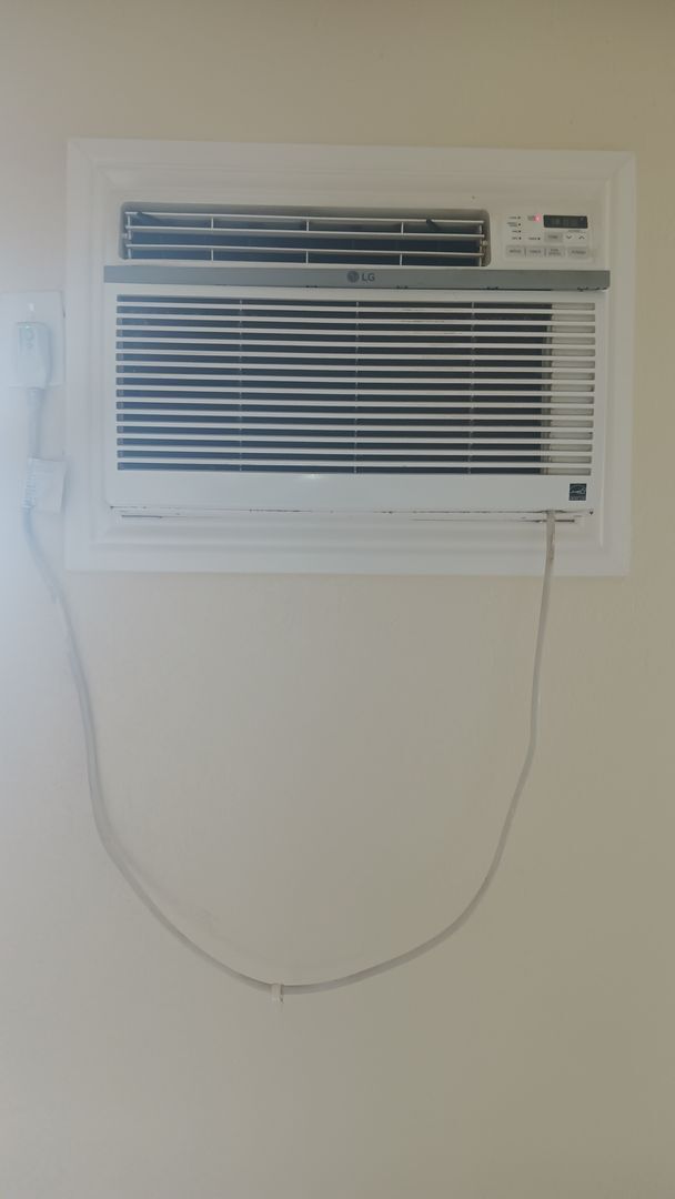 Building Photo - Welcome to SkyView Villa & Somerset Apartments!