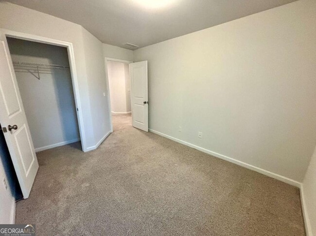 Building Photo - 2809 Ridgeview Dr