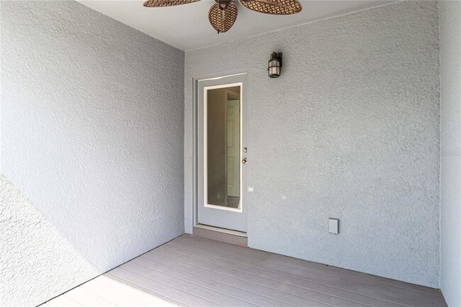 Building Photo - 9109 Legado Dr