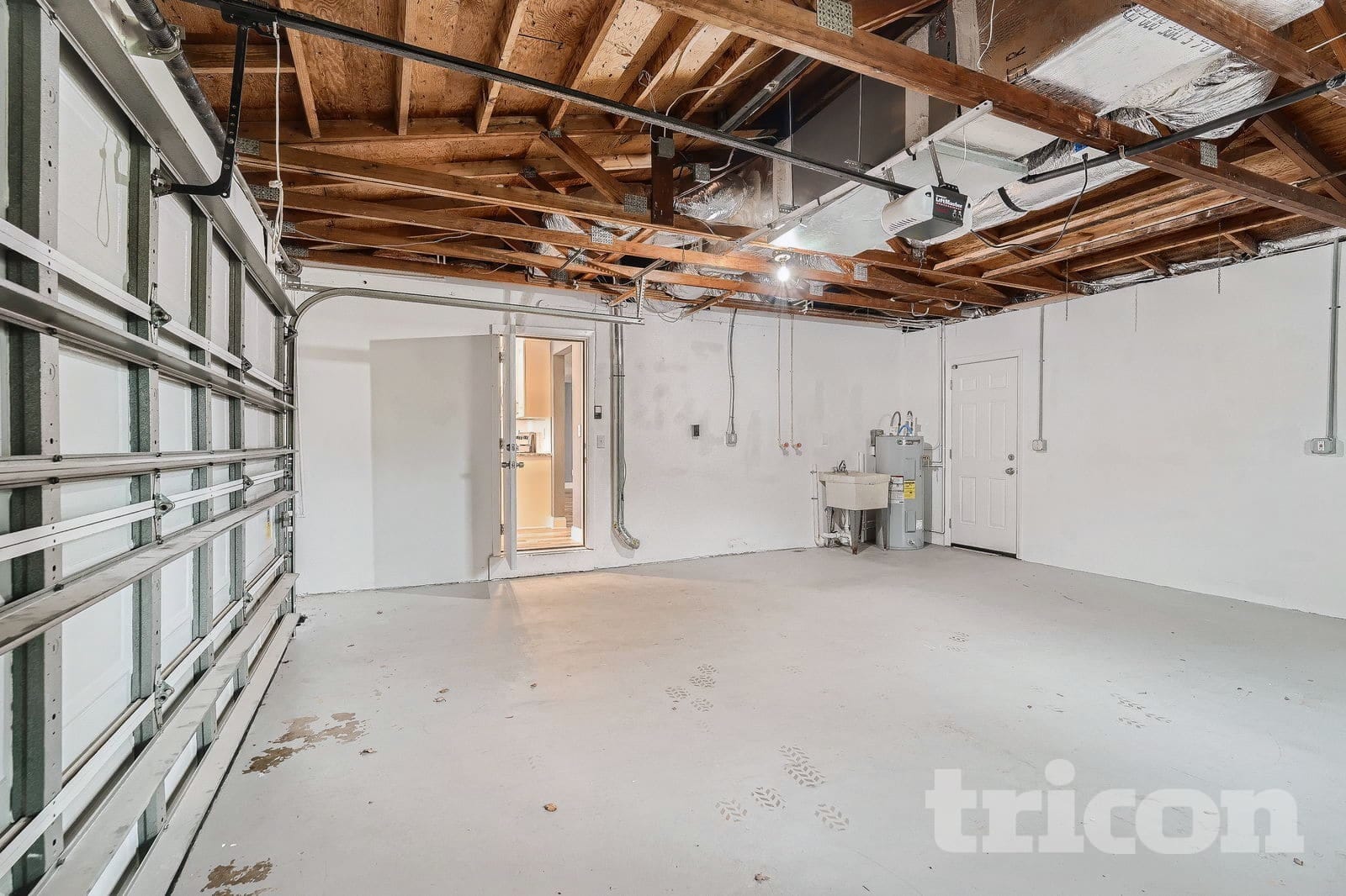 Building Photo - 1641 Patlin Cir N