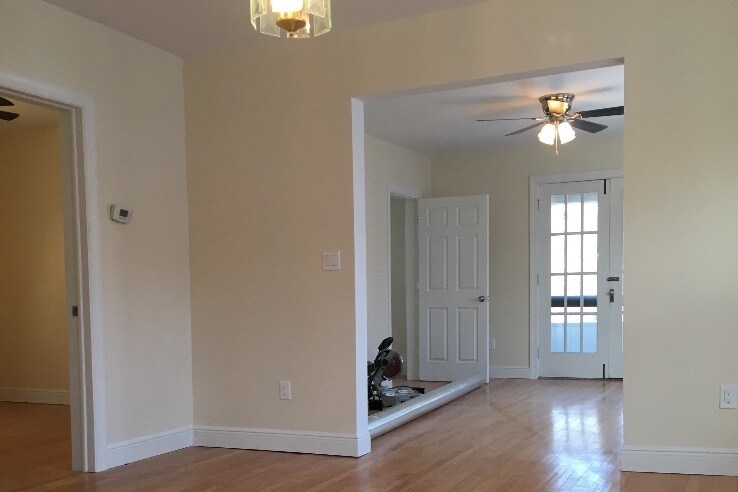 Building Photo - 42 Kenyon Ct