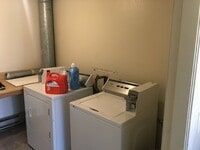 Building Photo - Very Clean 2-Bedroom Second-Floor Apartment