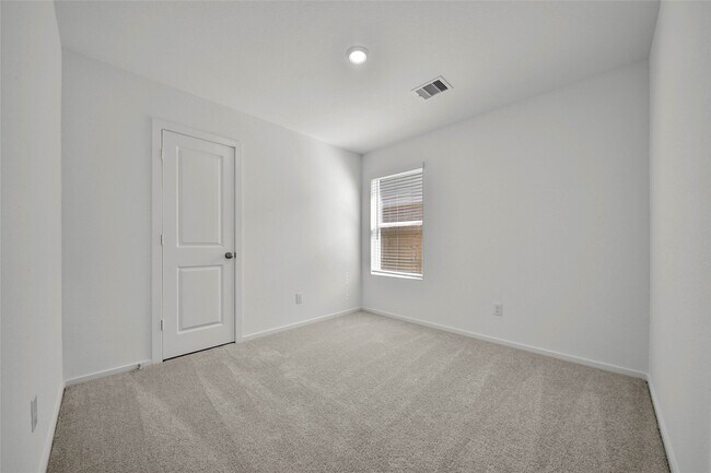 Building Photo - 16257 Bergara Bend Dr