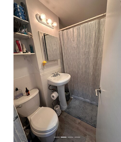 Building Photo - 62 I St