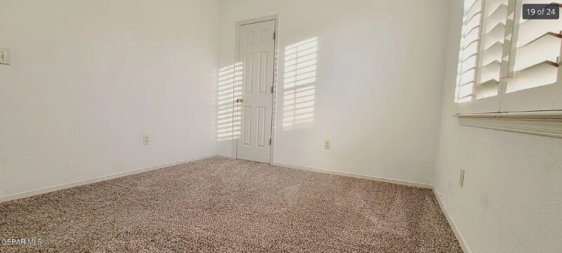 Building Photo - 1158 Hunters Ridge Pl