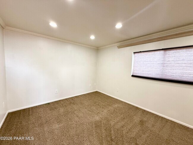 Building Photo - 4558 N Miner Rd