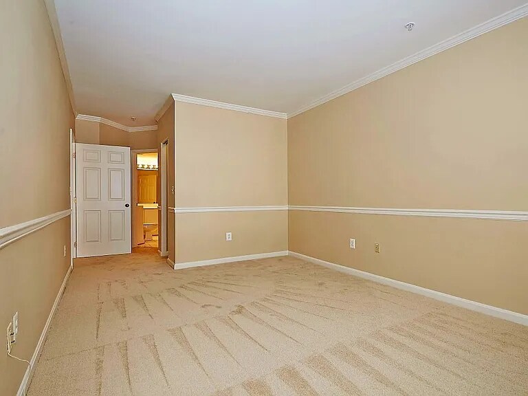 Building Photo - 2711 Bellforest Ct