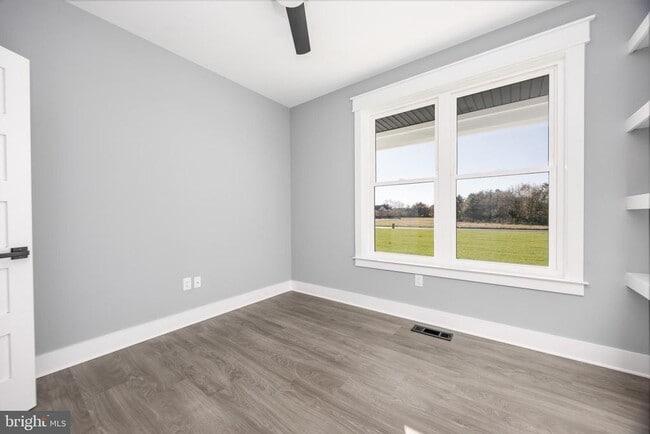 Building Photo - 5692 King Stuart Dr