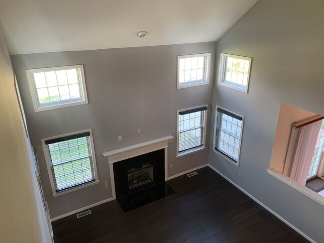 Building Photo - PARKLAND SCHOOLS- FOUR BEDROOM HOUSE compl...