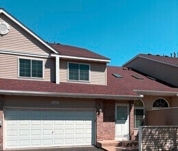 Building Photo - 1119 Pecks Woods Dr