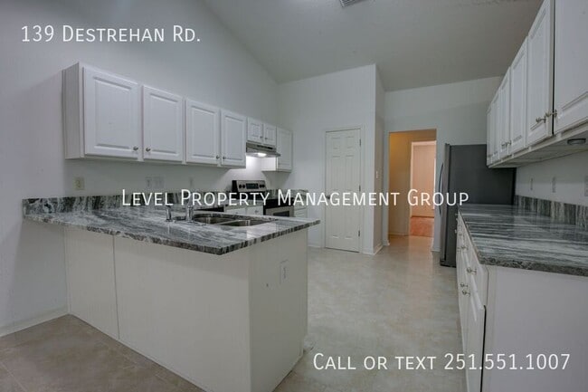Building Photo - 139 Destrehan Rd