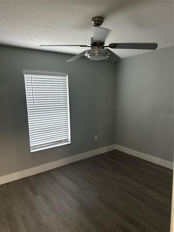 Building Photo - 1471 Muir Cir