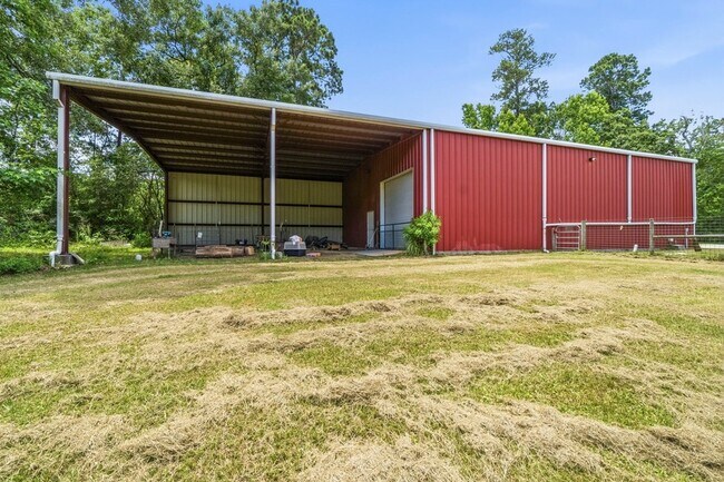 Building Photo - 2149 Pine Acres Dr