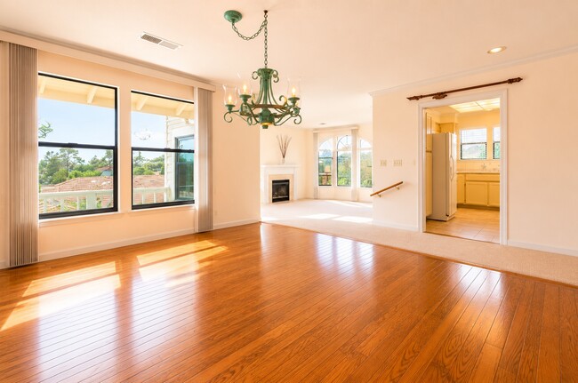 Building Photo - 3016 Ransford Cir