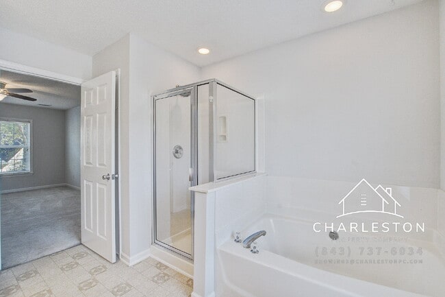 Building Photo - 1547 Clark Sound Cir