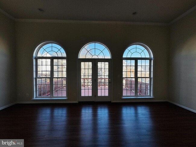 Building Photo - 43776 Smith Ferry Square