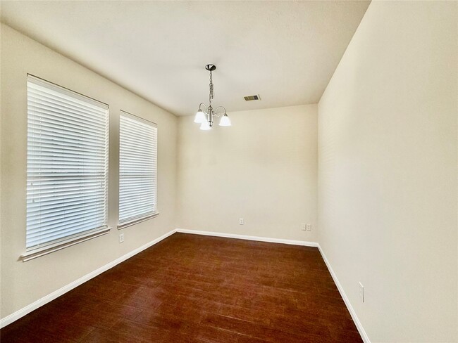 Building Photo - 25111 Hazel Ranch Dr