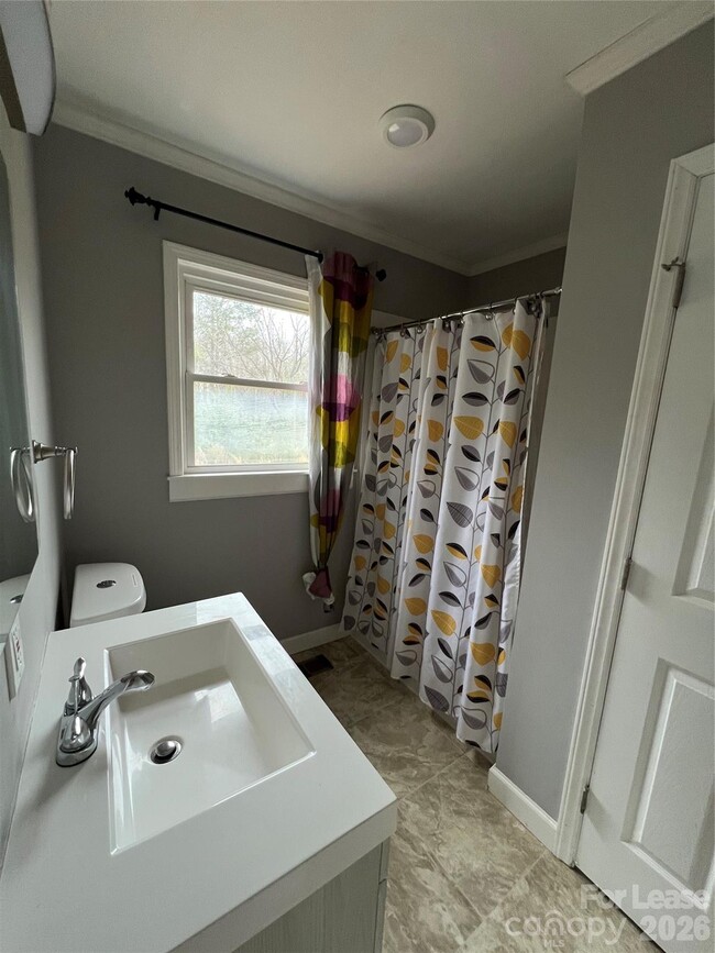 Building Photo - 2122 Boxcar Rd