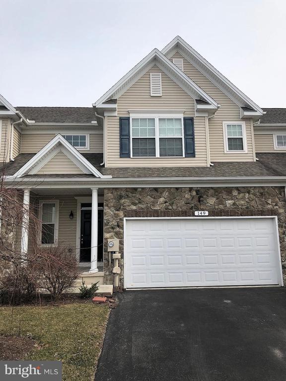 Building Photo - 149 Battalion Ln