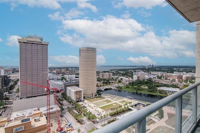 Building Photo - 777 N Ashley Dr