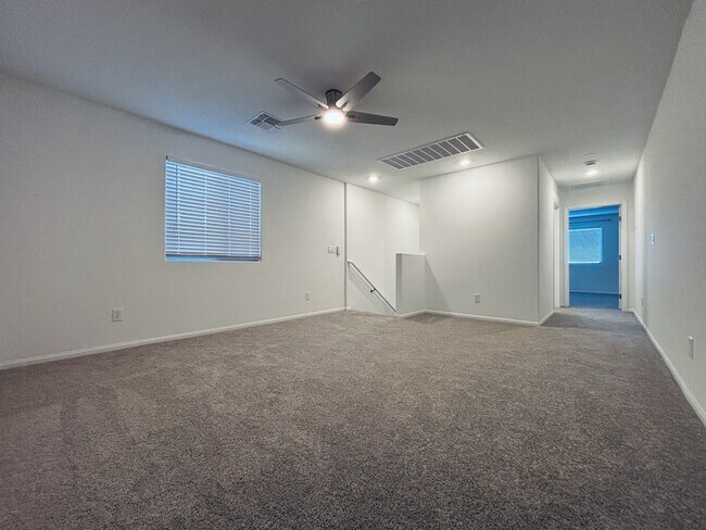 Building Photo - 6038 Swift Lariat St