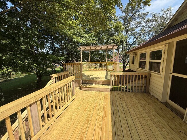 Building Photo - 110 Reid Acres Ln