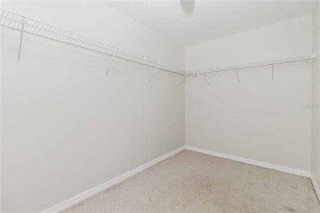 Building Photo - 304 Cascade Bend Dr