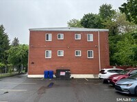 Building Photo - 12 N Taylor Ave