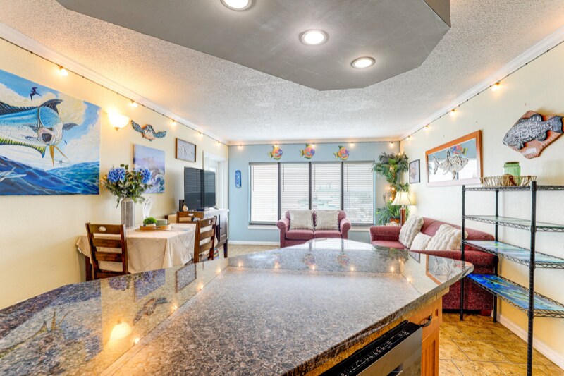 Building Photo - 1605 S Ocean Blvd